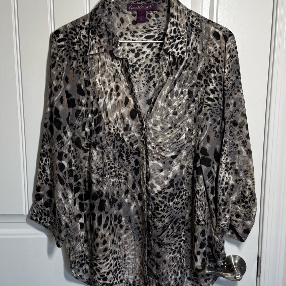 Gloria Vanderbilt Black and Gray Animal Print Blouse